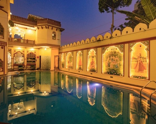 Adbhut Hotel
