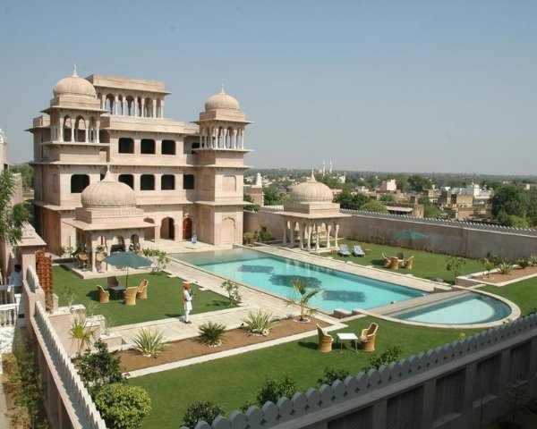 Castle Mandawa Hotel