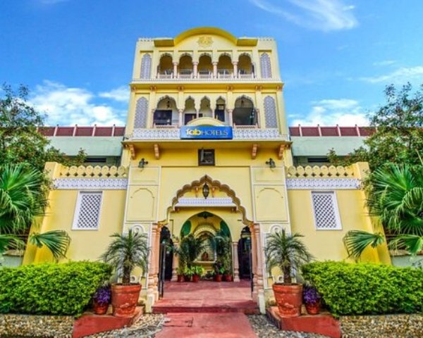 Utsav Niwas